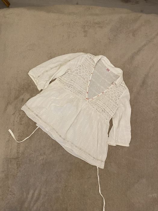 Urocza, ciążowa koszulka w koronkę Nadir M