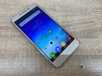 Smartfon Lenovo K5 2 GB / 16 GB
