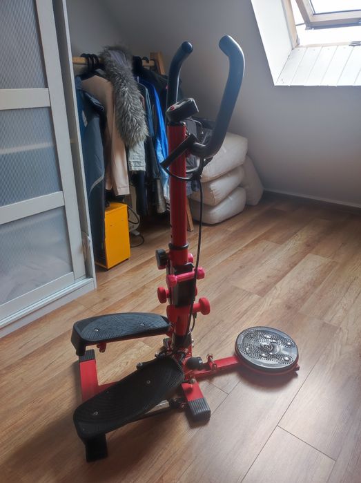 Steper z wielofunkcyjny