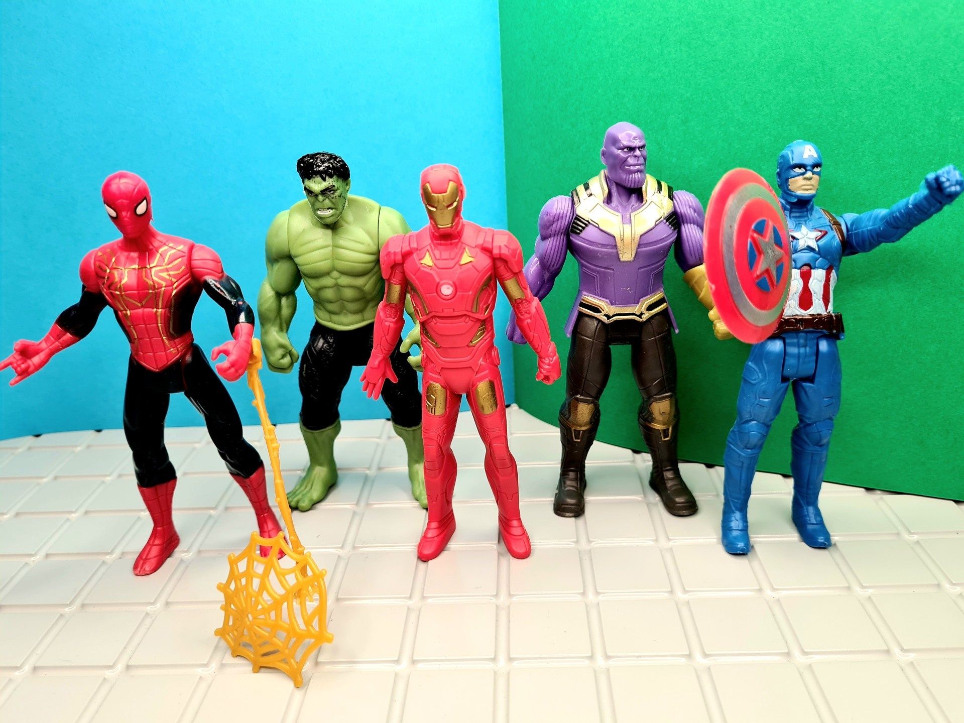 Nowe figurki Avengers Uniwersum Marvel - zabawki