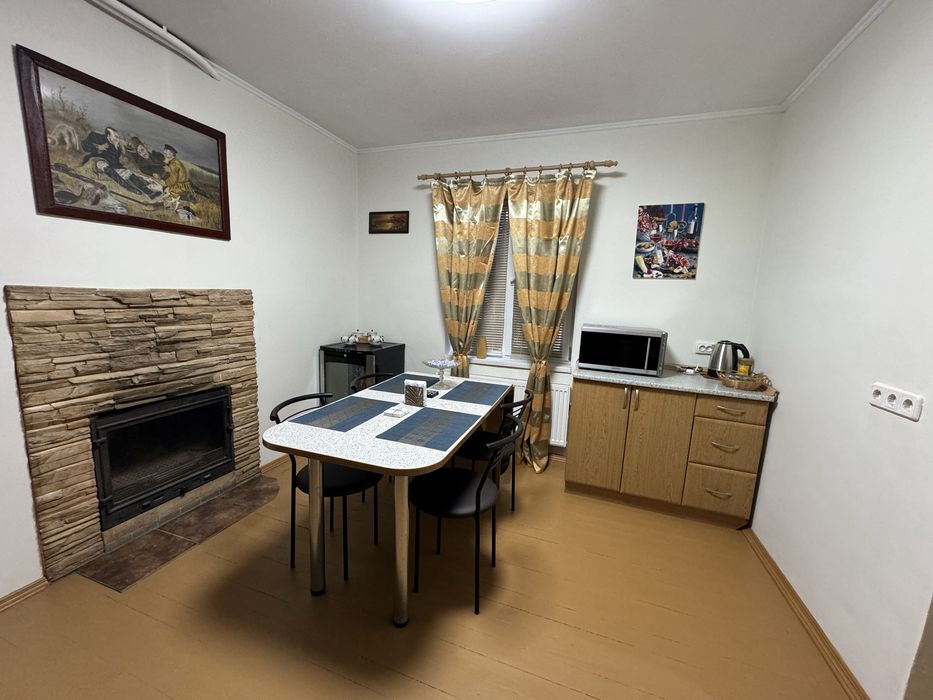 Аренда дома Вишенки 3 недалеко от Золоче рядом Днепр