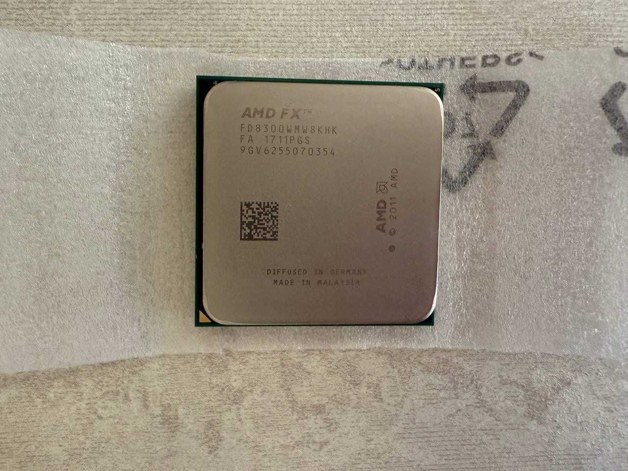 Продам процесор AMD FX-8300 8 ядер 3300 МГц