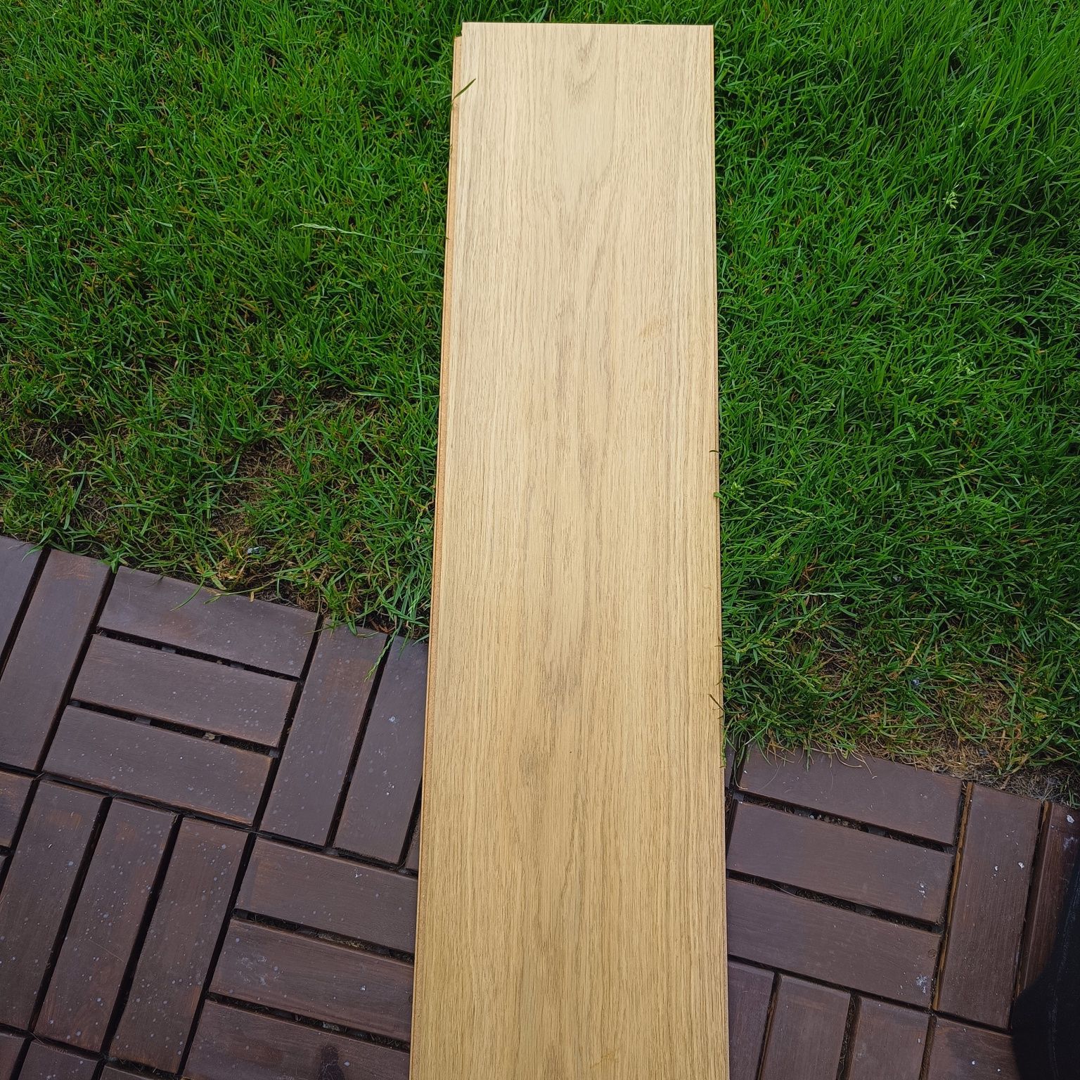 Panele podłogowe z demontażu 12.8 M2