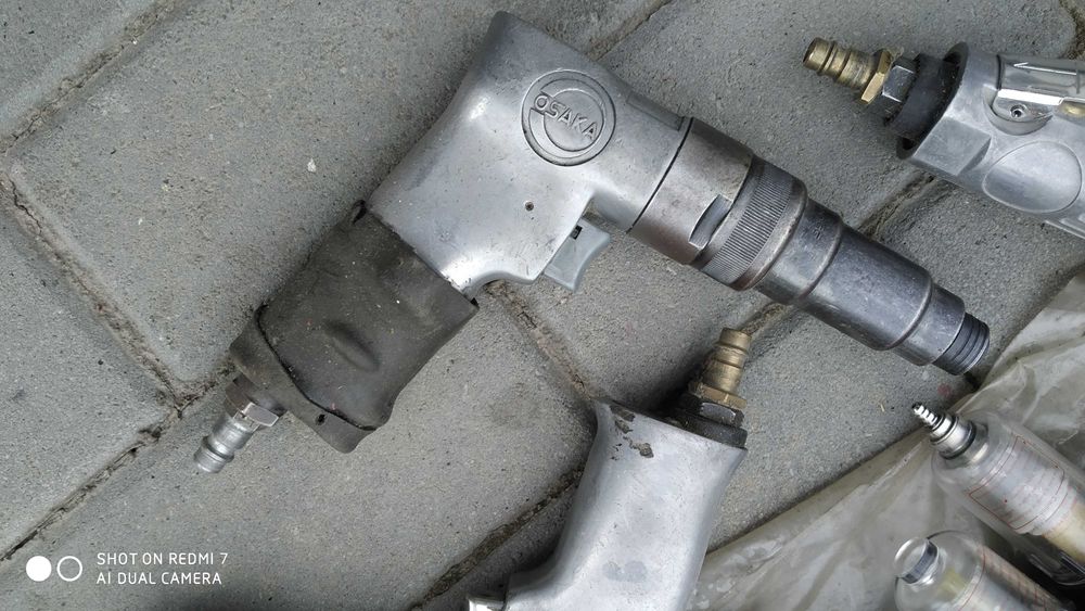 Пневмодрель, пневмошуруповерт, пневмофільтр.