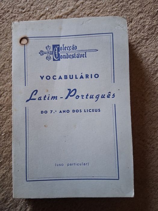 Livro de vocabulário de latim