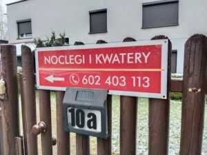 Noclegi Mikołów, dom pokoje kwatery mieszkanie hostel pracowników firm