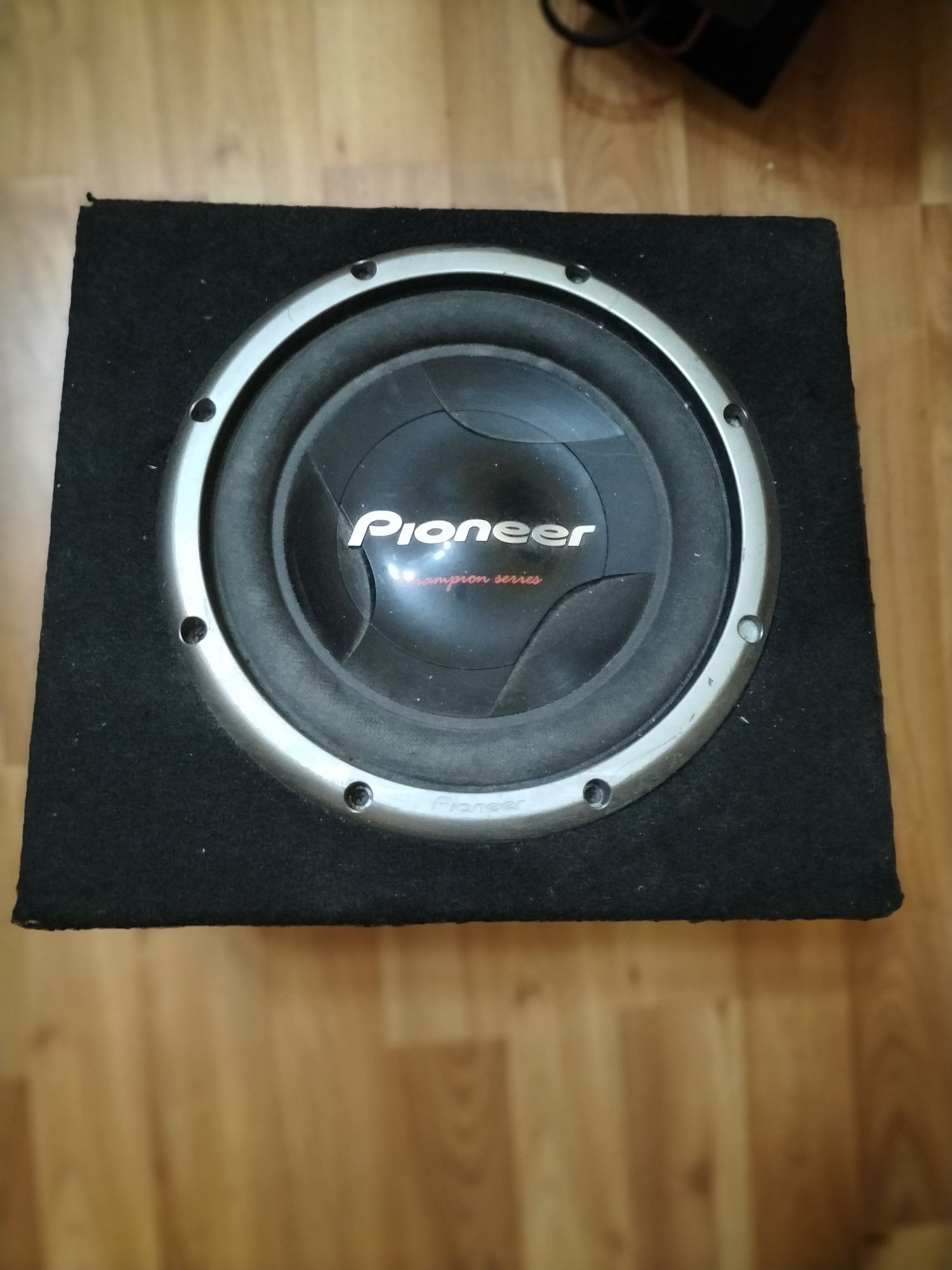 Subwoofer Pioneer 12 polegadas 1400W