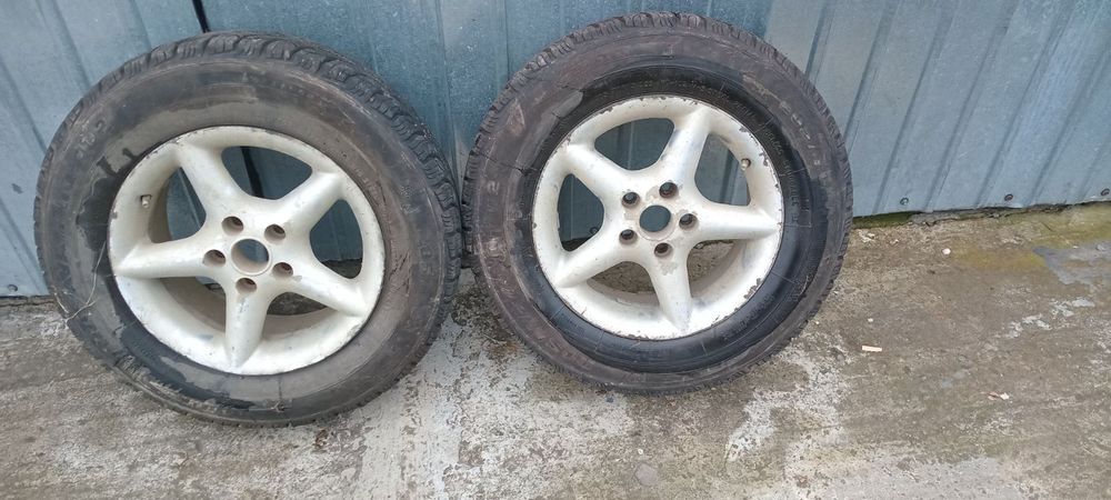R15 5*108 205/70 колеса зима.