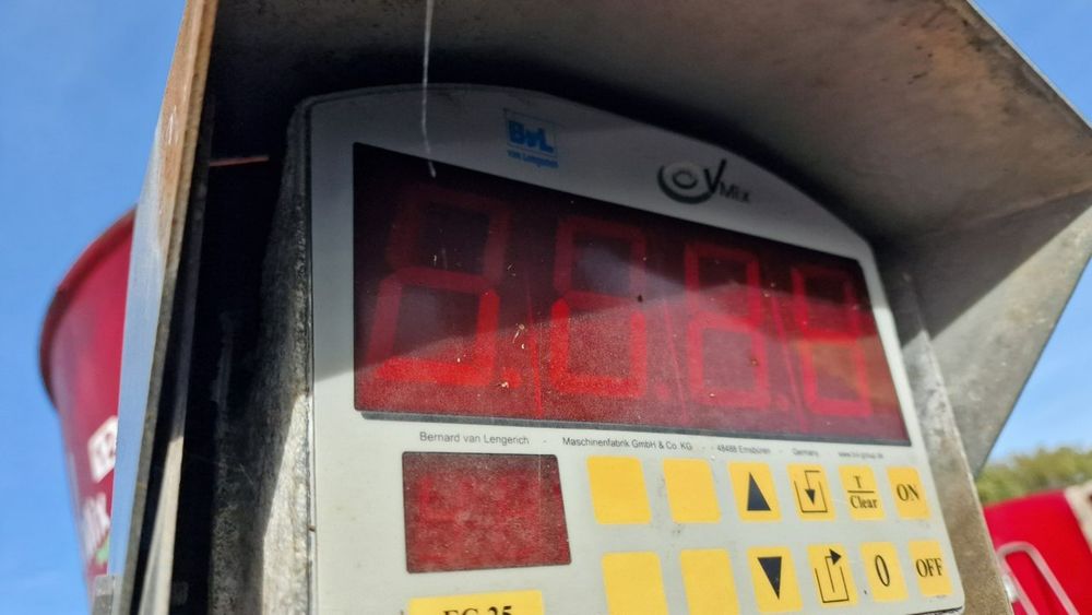 inny BVL V MIX 12  paszowóz