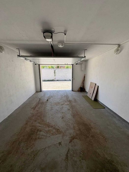 Здається в оренду гараж по вулиці Ленкавського