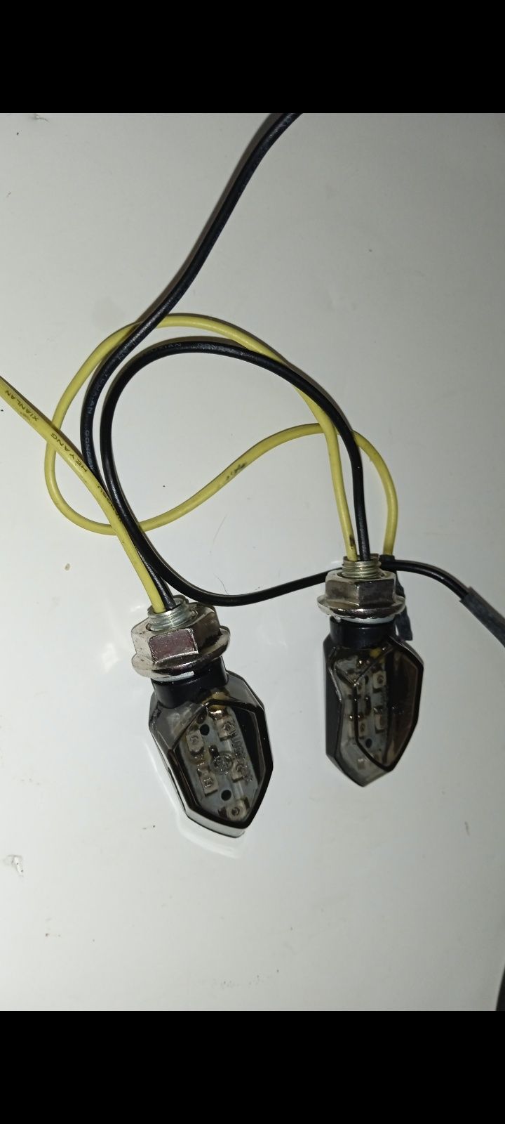 Piscas Rizoma Leds Motas