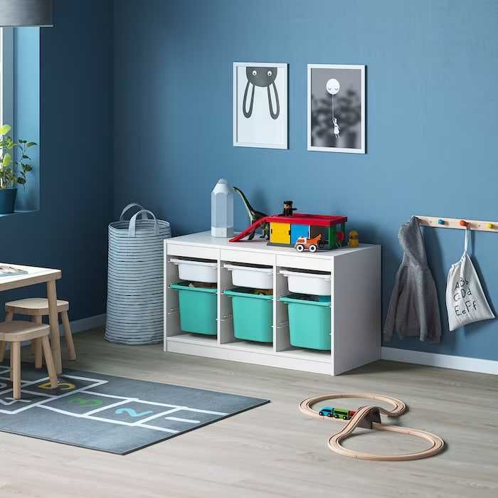 Дитячий стелаж IKEA TROFAST з контейнерами — порядок і стиль у кімнаті