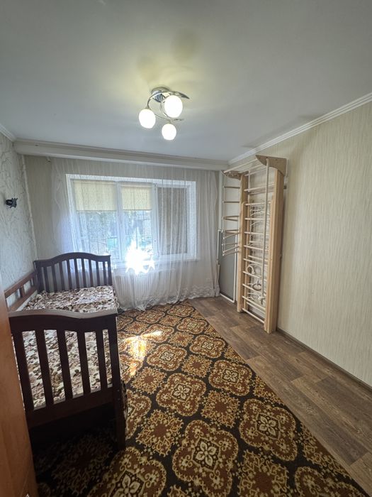 Продам 3х комнатную квартиру в районе жд вокзала