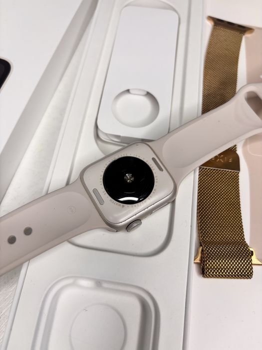 Apple Watch SE (GPS) (2. generacji) 40mm