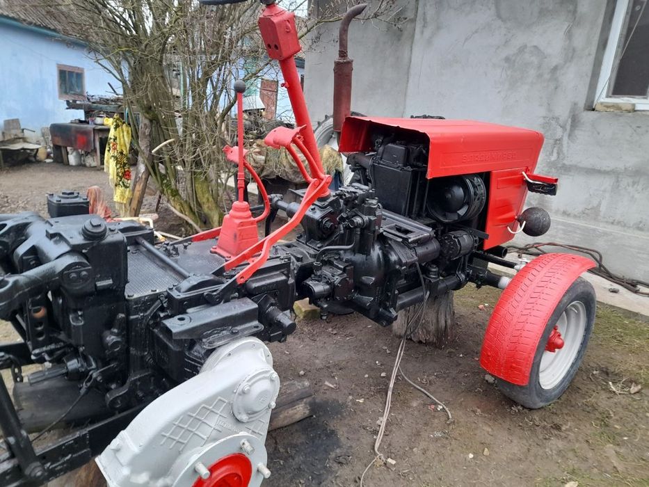 Продаю трактор Т-25