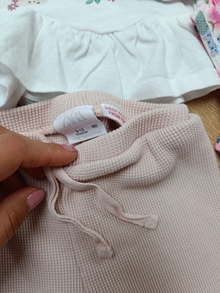 Paka zestaw ubrań komplety sukienki legginsy spodnie pajace body 74 80