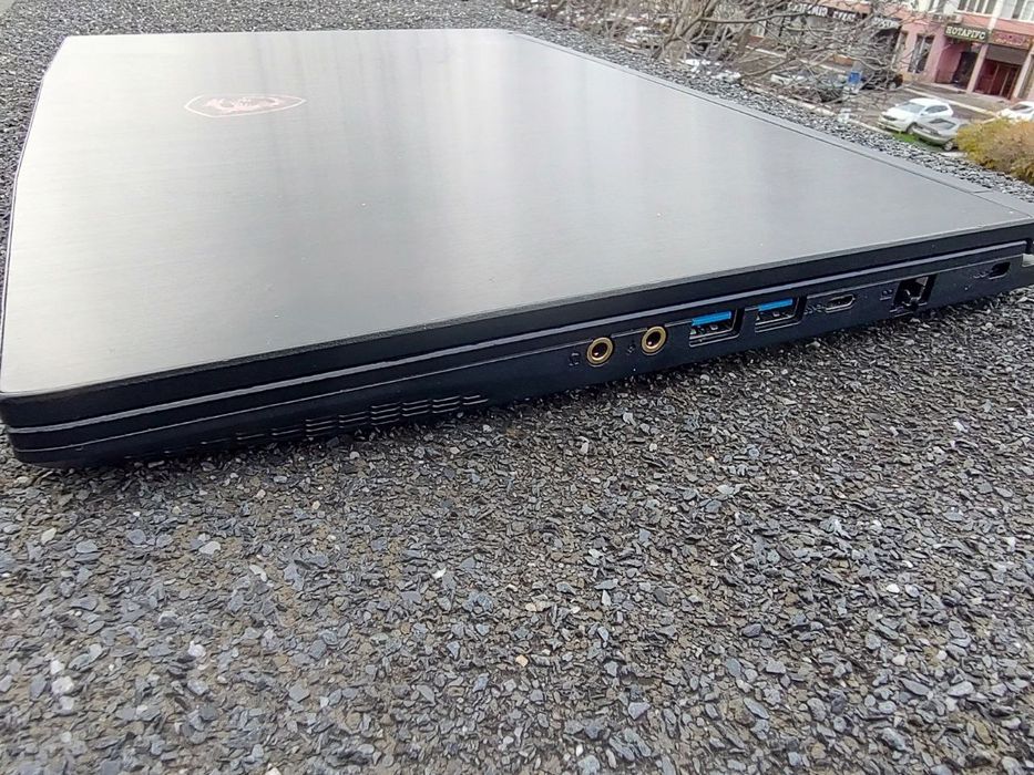 Ноутбук MSI rtx 3050