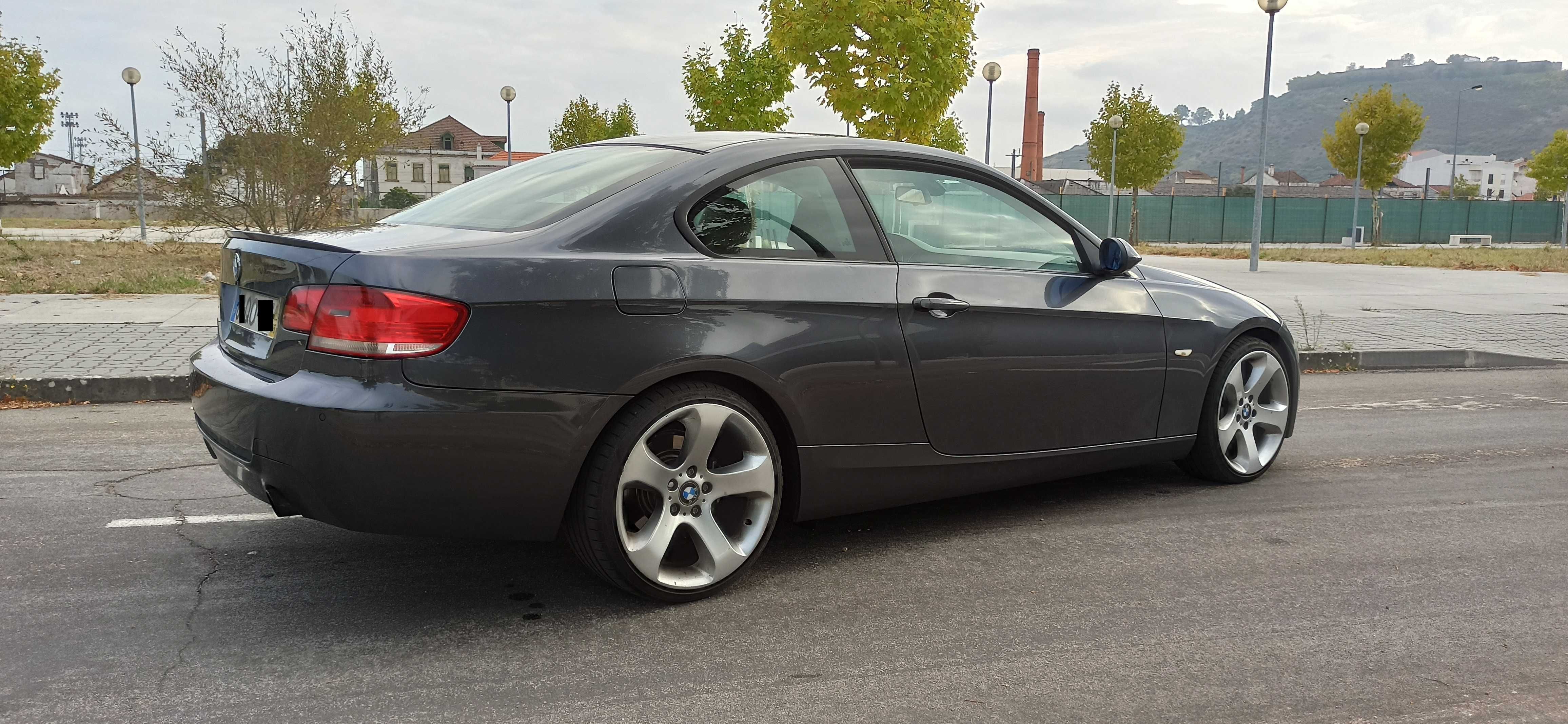 BMW 320D Coupe 2009