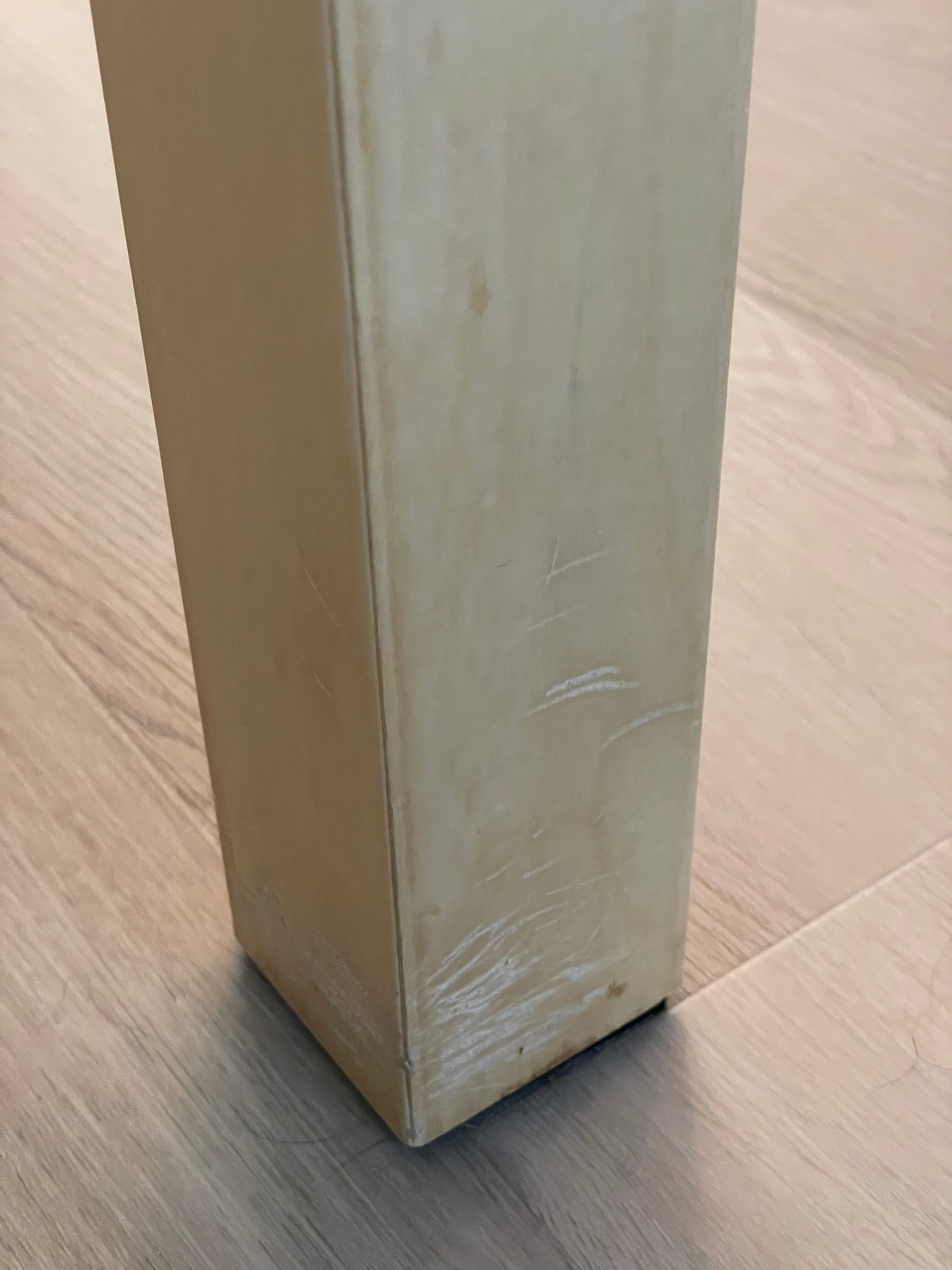 Stół Ikea Bjursta
