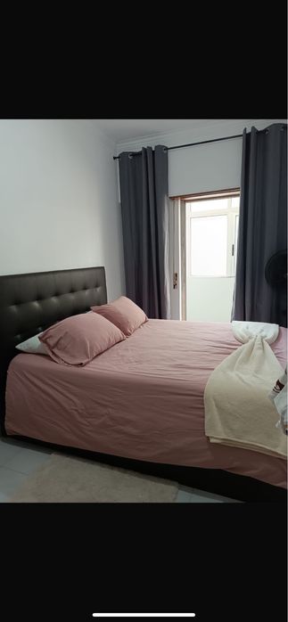 Cama com colchao