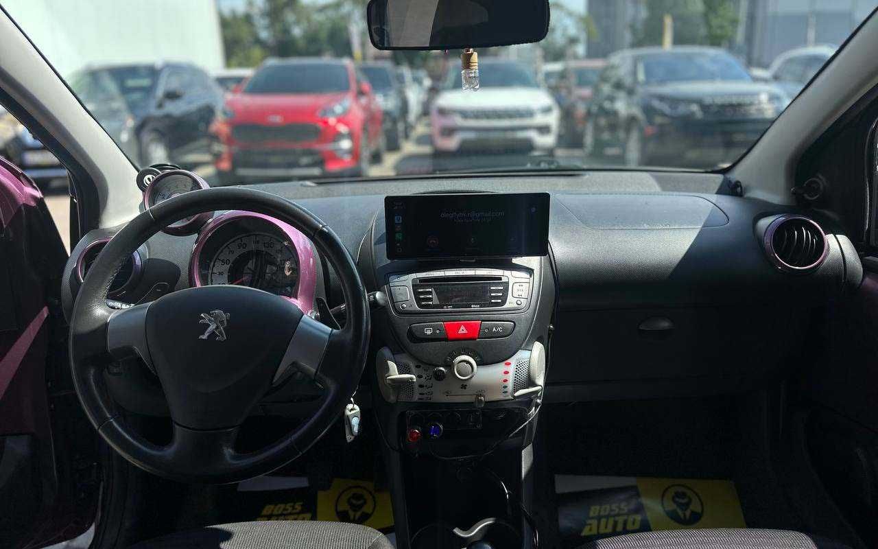 Peugeot 107 2013