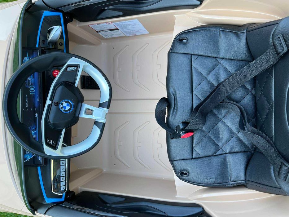 MEGAAUTKA.PL Samochód BMW i4 na akumulator dla dzieci EVA + Pilot auto