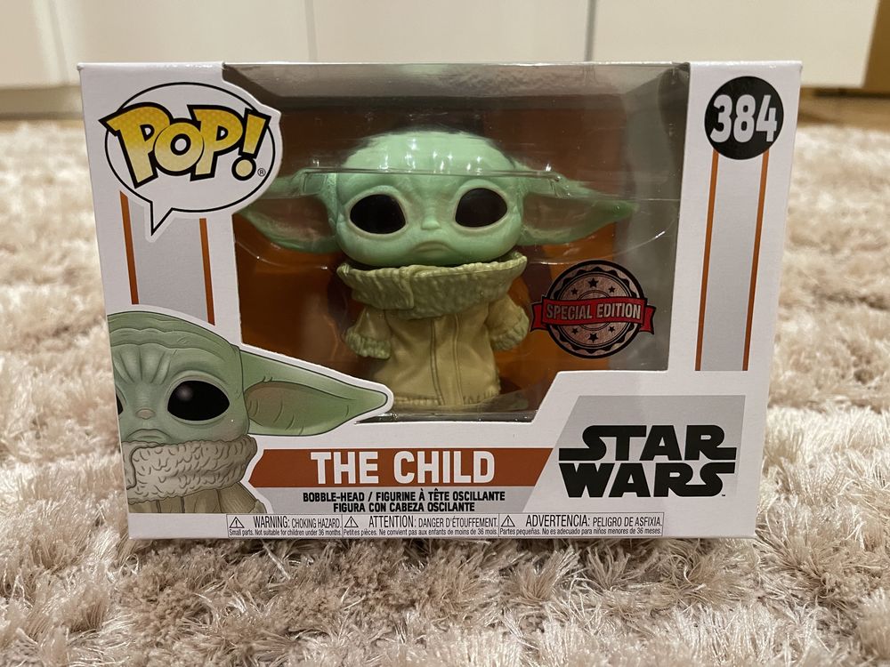 The Child (Grogu) Funko Pop #384 Special Edition