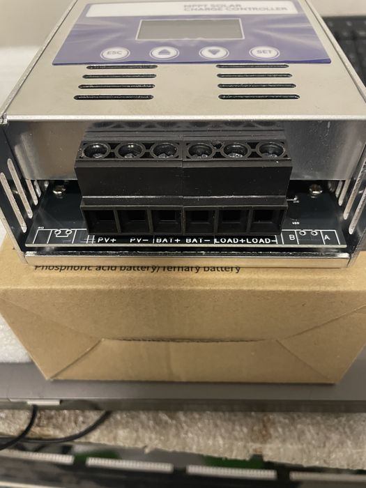 Контролер MPPT LM-6048 60A з WiFi та без Оновлена версія