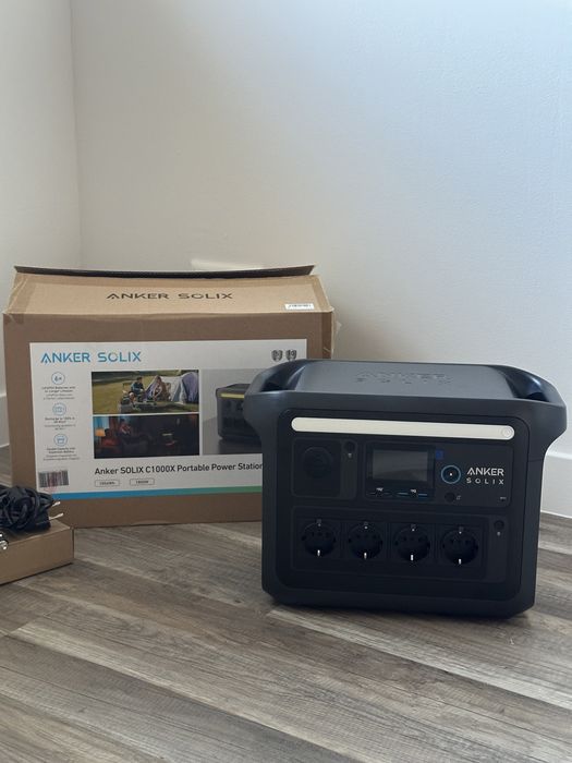 Портативна зарядна станція Anker SOLIX C1000X (Ecoflow)