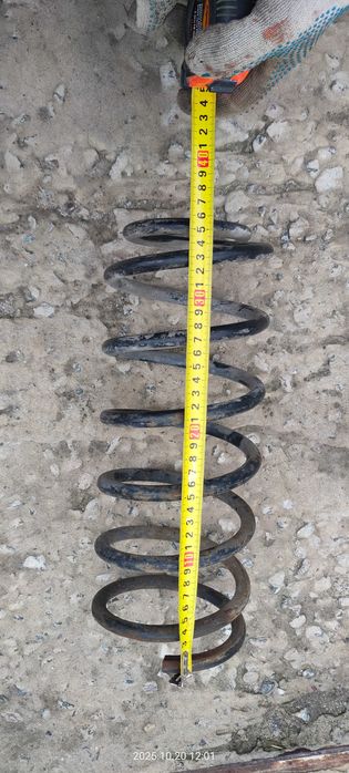 Пружина передня Ланос