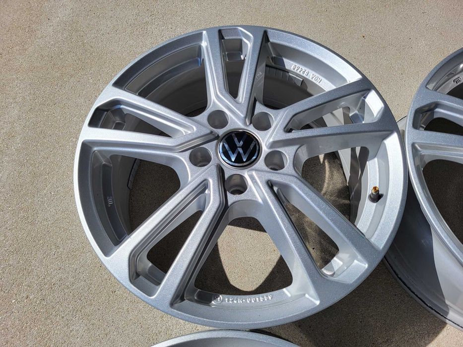 [775] Felgi aluminiowe 17 Cali 5x112 ET40 7Jx17H2 VW! R Design