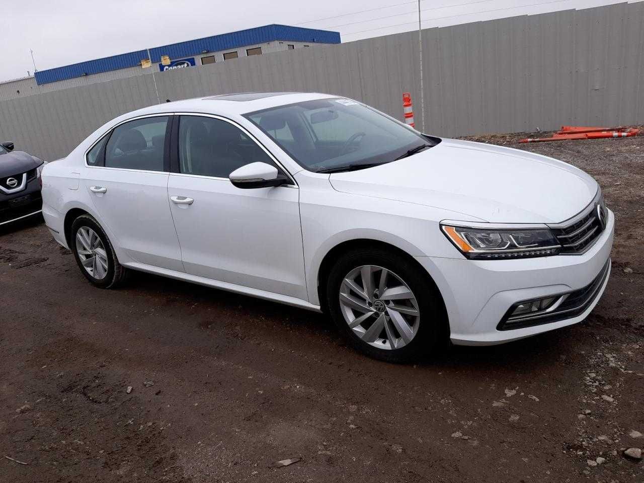 2018 Volkswagen Passat SE