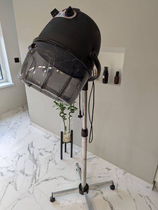 Професійна сушарка для волосся з ковпаком