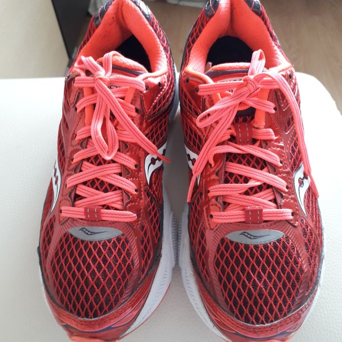 Buty do biegania Saucony Ride7 roz.40