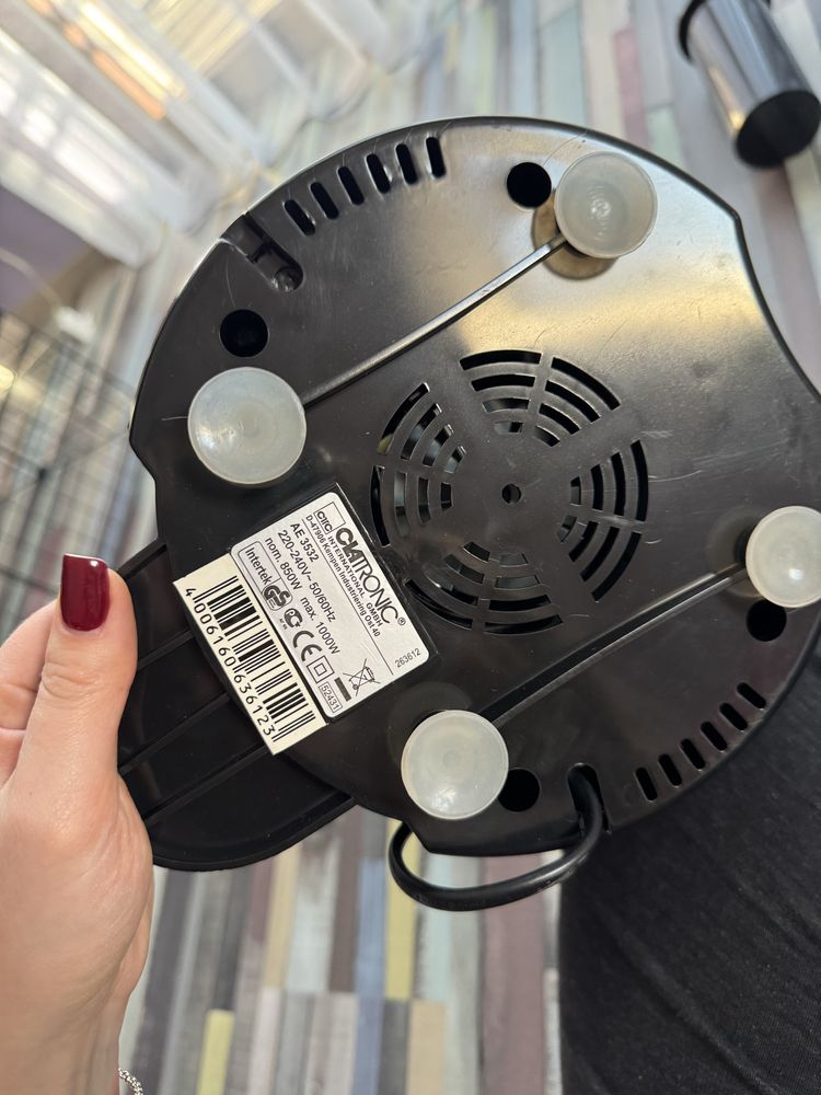Clatronic AE 3532 sokowirówka automatyczna 1000 W