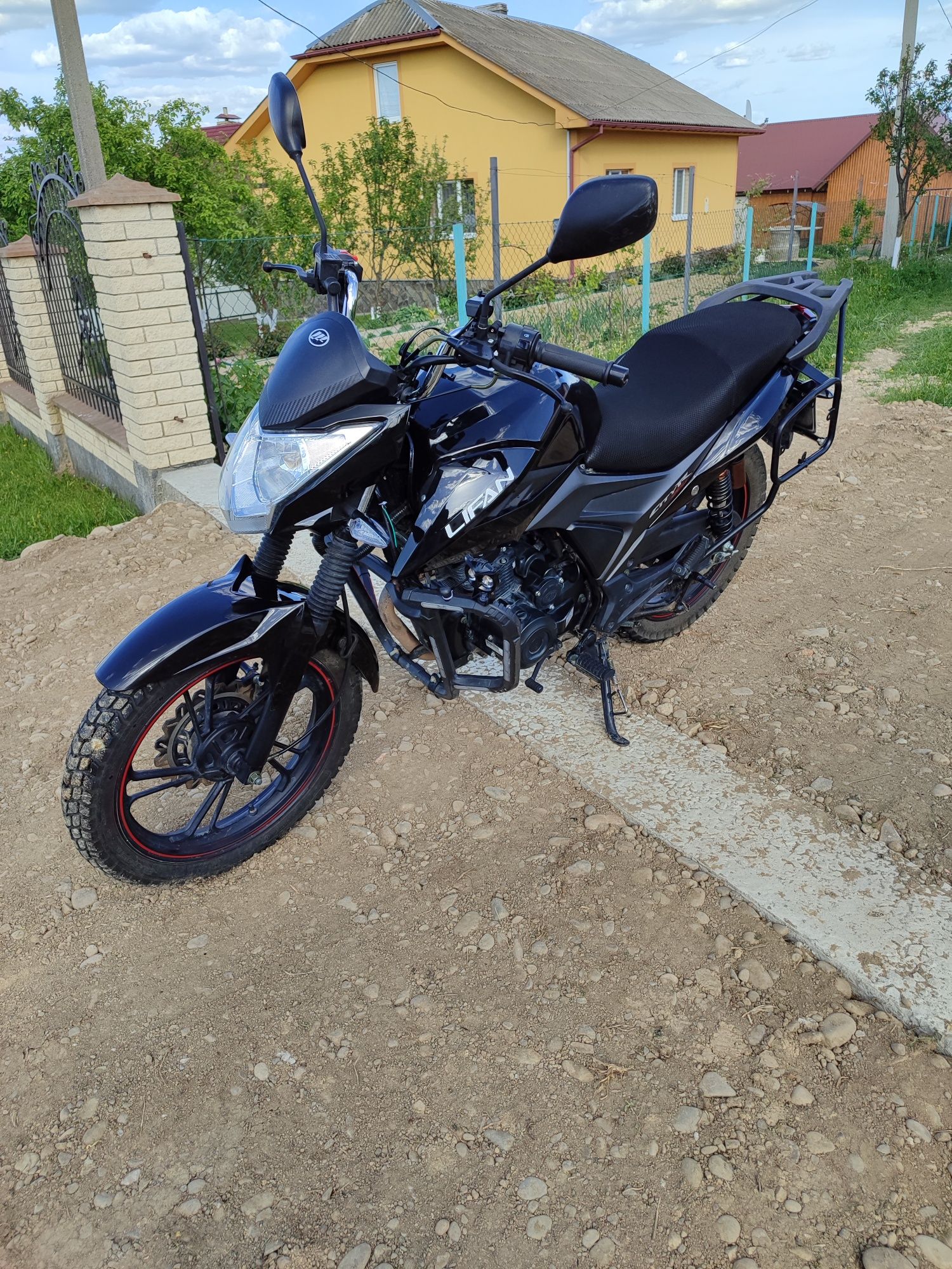 Продам lifan CityR 200