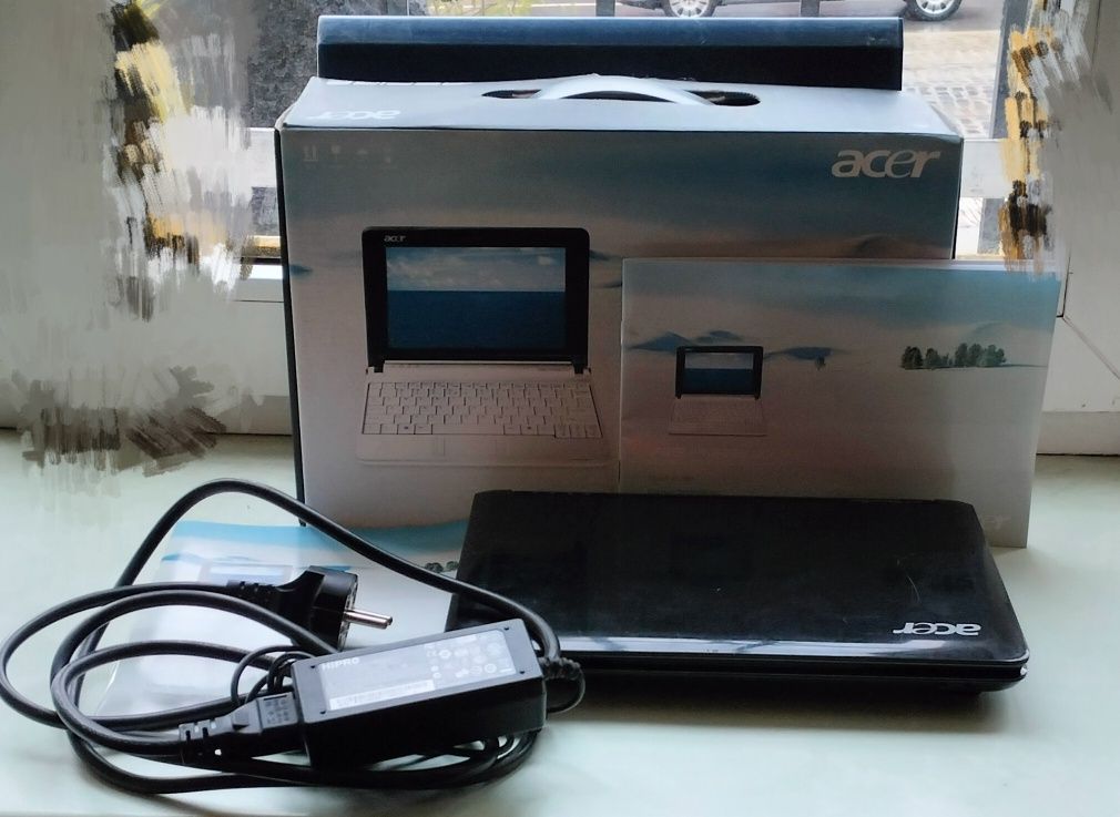 Нетбук 8,9" Acer Aspire One A150-BGk (LU.S420B.022) 3G. Робочий, охайн