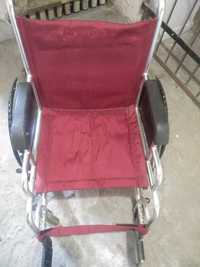 Aluminiowy wózek inwalidzki z hamulcami
