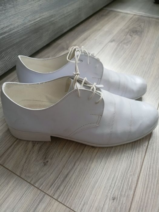 Strój komunijny na chłopca