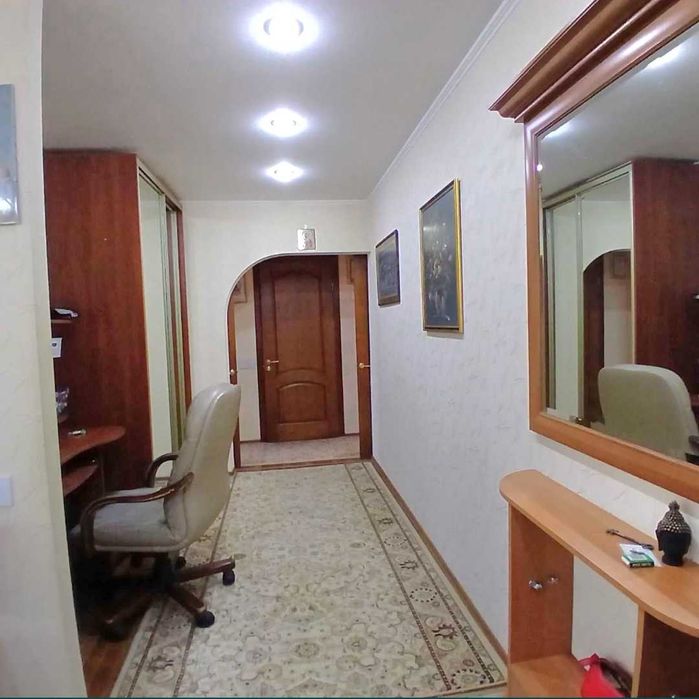 Продам 3 кімн. квартиру  на Полтавській