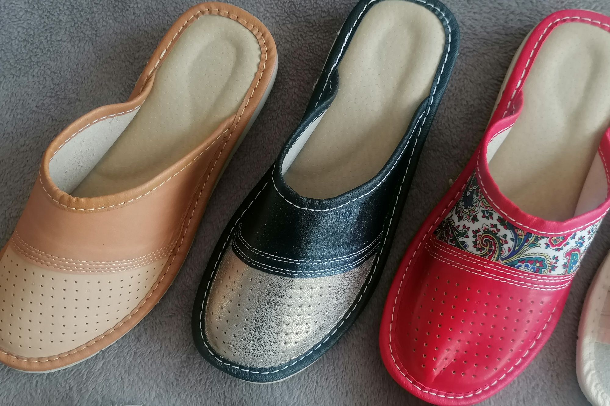 Nowe damskie pantofle 35 skóra kapcie góralskie