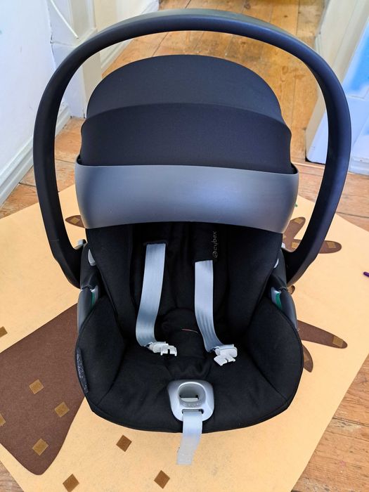 CYBEX Ovo Cloud Z2 plus como novo, preto + adaptadores