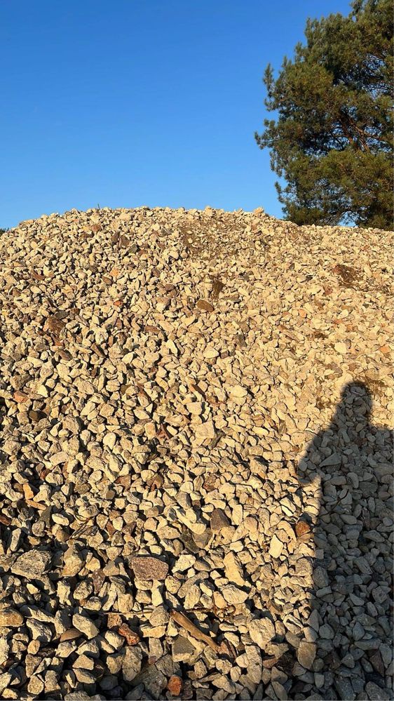 Tłuczeń Kruszywo Betonowe, Ceglane, Kolejowe, Granit, Ziemia Ogrodowa