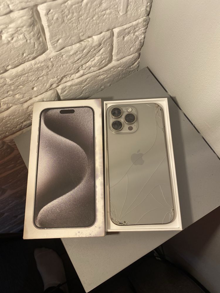 Продам айфон APPLE IPHONE 15 PRO MAX 256GB