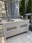 Wyspa kuchenna ogrodowa z kamiennym blatem 160x64