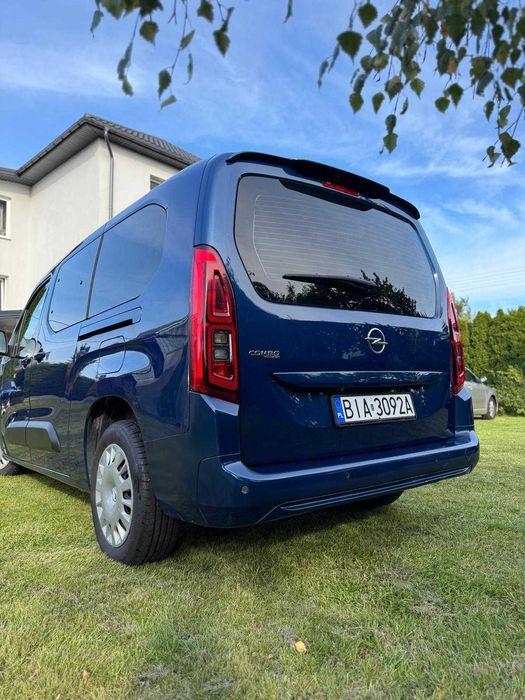 Opel Combo 1.2 110 KM 2021 rok - przebieg tylko 24,5 tys.
