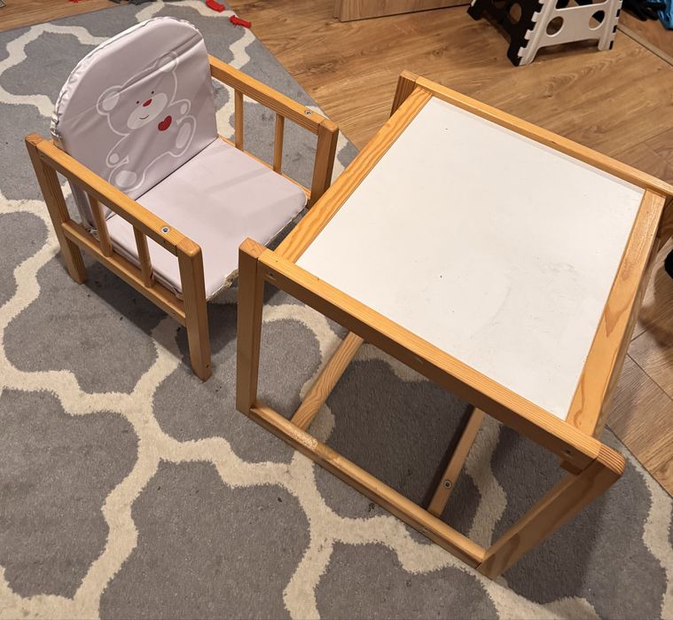 Stolik z krzesełkiem dla dziecka
