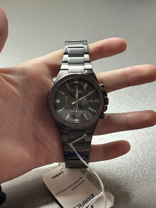 Чоловічий годинник Casio Edifice EFV-640DC-3AVUEF.