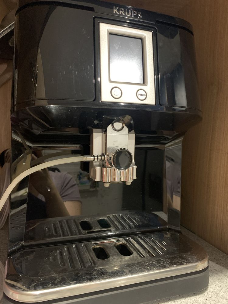 Ekspres do kawy Krups EA8808 espresso master USZKODZONY