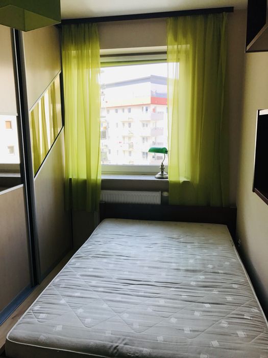 Pokoj dla 1 lub 2 osób w mieszkaniu 2 pokojowym Sliczna Tauron